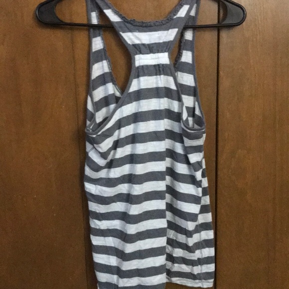 American Eagle Gray & White racerback tank top - Picture 4 of 4